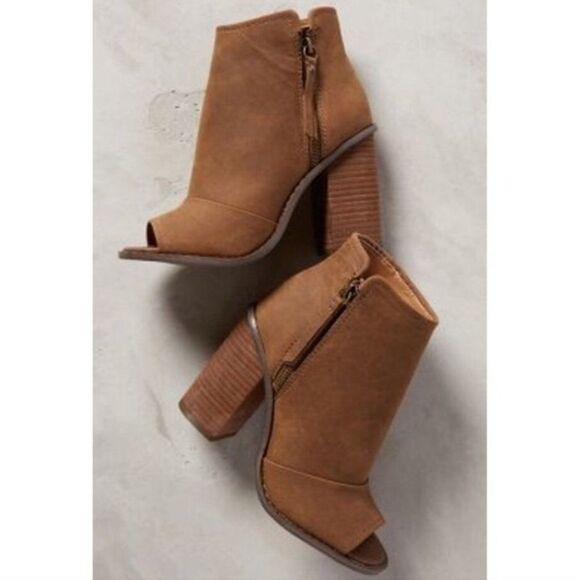 Anthropologie Kelsi Dagger Brooklyn Brown Leather Block Heel Peep Toe Booties
